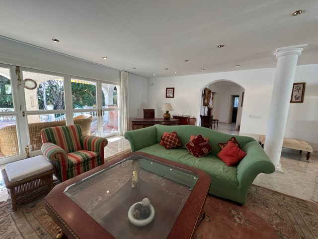 5 Soveroms Villa i Marbesa