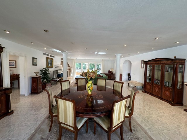 5 Soveroms Villa i Marbesa