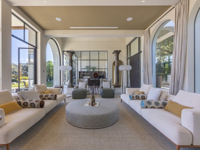 6 Makuuhuoneen Huvila Sotogrande