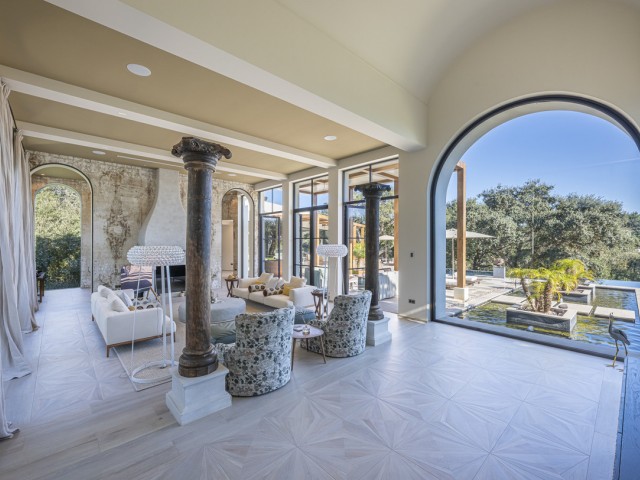 6 Bedrooms Villa in Sotogrande