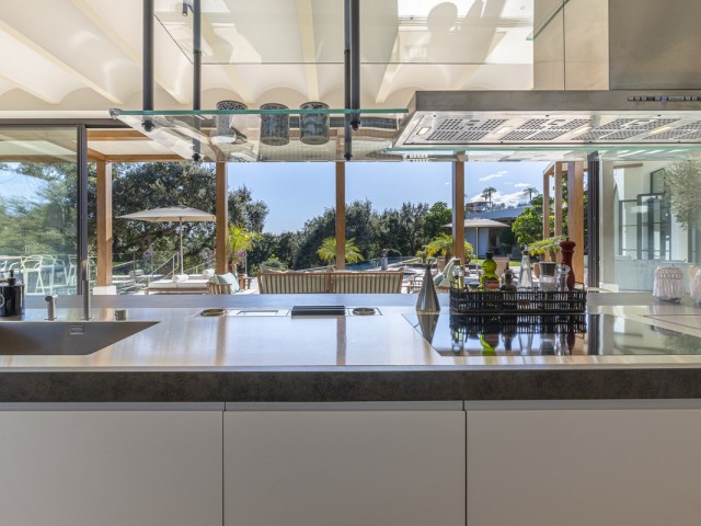 6 Bedrooms Villa in Sotogrande