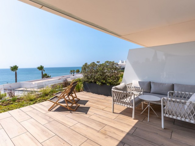 2 Bedrooms Apartment in Estepona