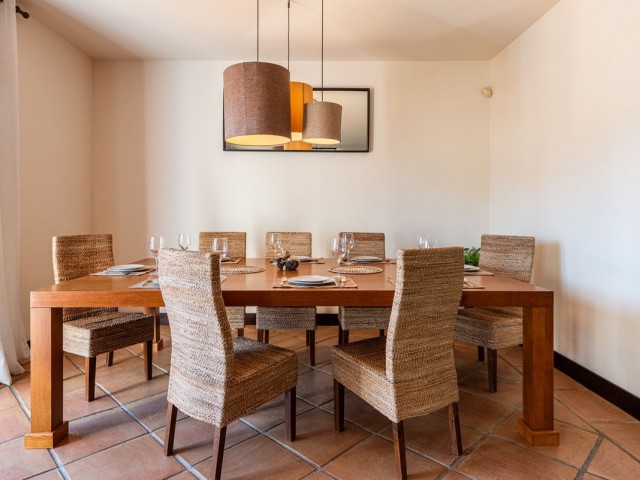 4 Bedrooms Townhouse in Benahavís