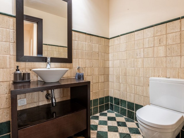 4 Bedrooms Townhouse in Benahavís