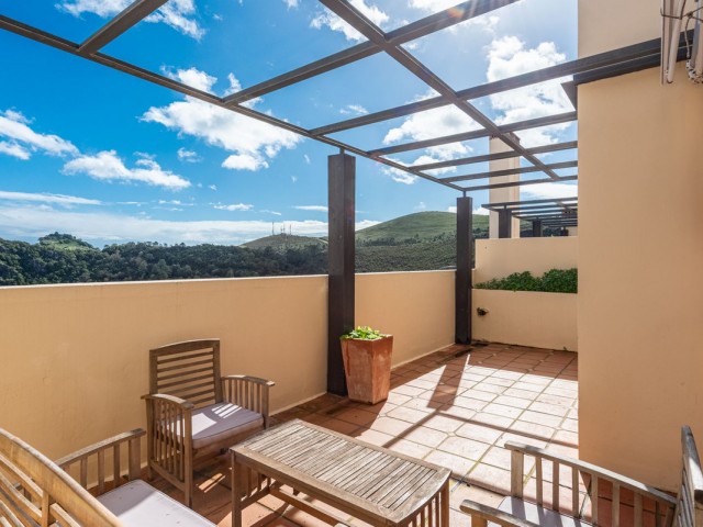 4 Bedrooms Townhouse in Benahavís