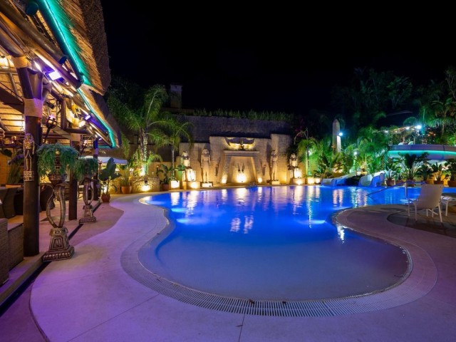 6 Slaapkamer Villa in Sotogrande