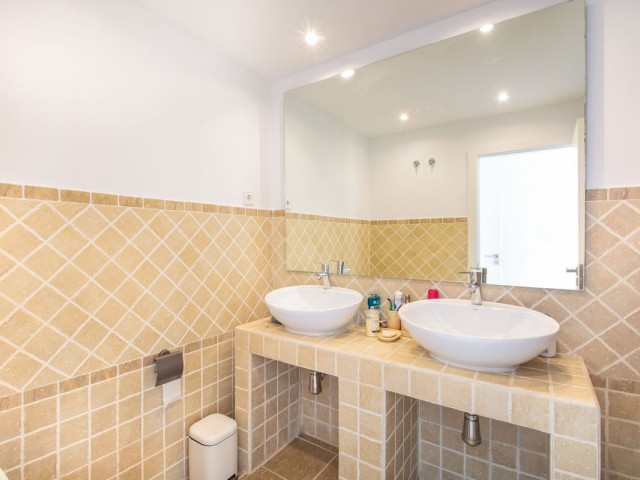 Penthouse in Estepona