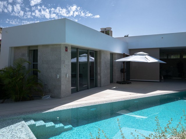 6 Schlafzimmer Villa in Marbesa