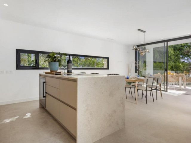 5 Soveroms Villa i Marbesa