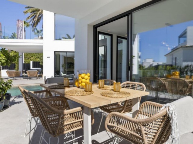 5 Soveroms Villa i Marbesa