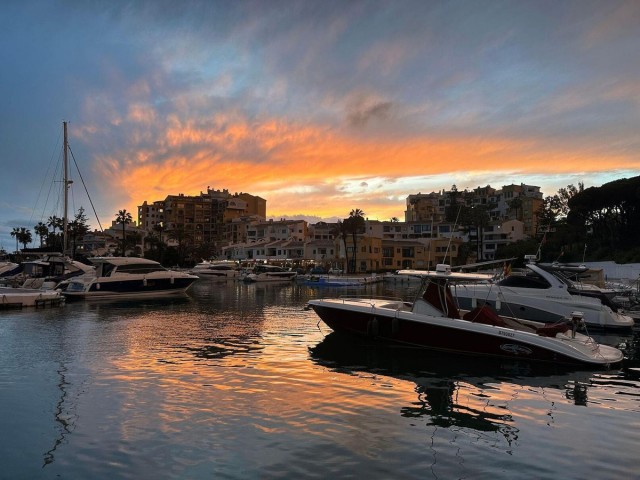Kattohuoneisto, Puerto de Cabopino, R5202673