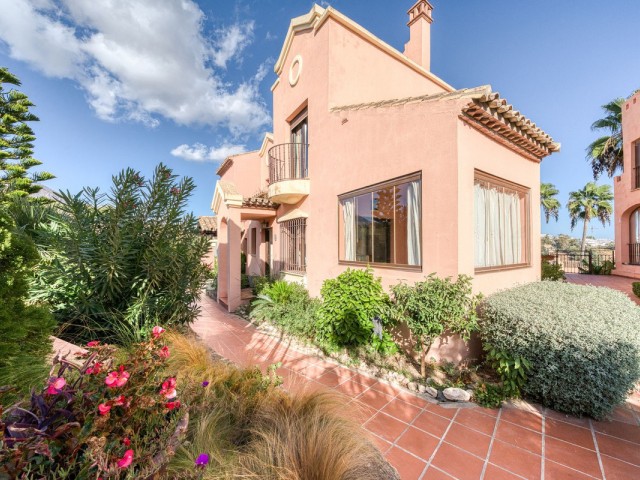 3 Makuuhuoneen Rivitalo Estepona