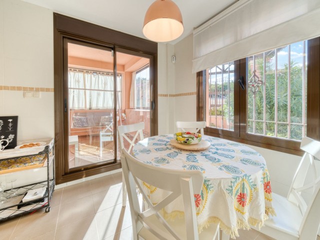 3 Makuuhuoneen Rivitalo Estepona