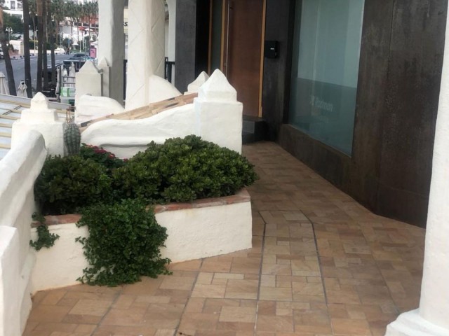 Commercial in Benalmadena Costa