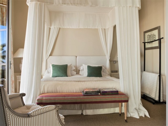 6 Schlafzimmer Villa in Casares