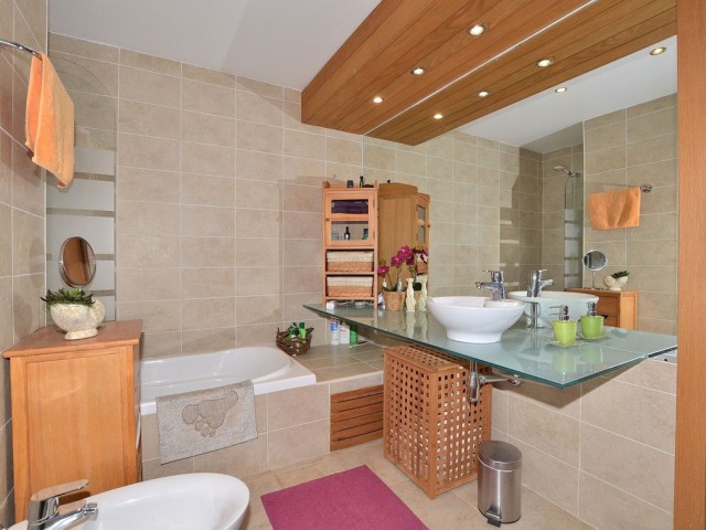 3 Bedrooms Apartment in Benalmadena