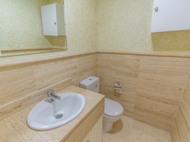 4 Bedrooms Townhouse in Estepona