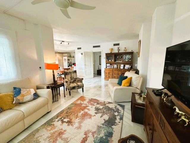 3 Schlafzimmer Apartment in Nueva Andalucía