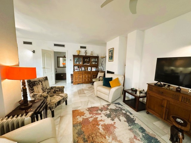 3 Schlafzimmer Apartment in Nueva Andalucía