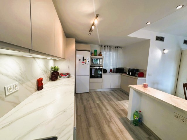 3 Schlafzimmer Apartment in Nueva Andalucía