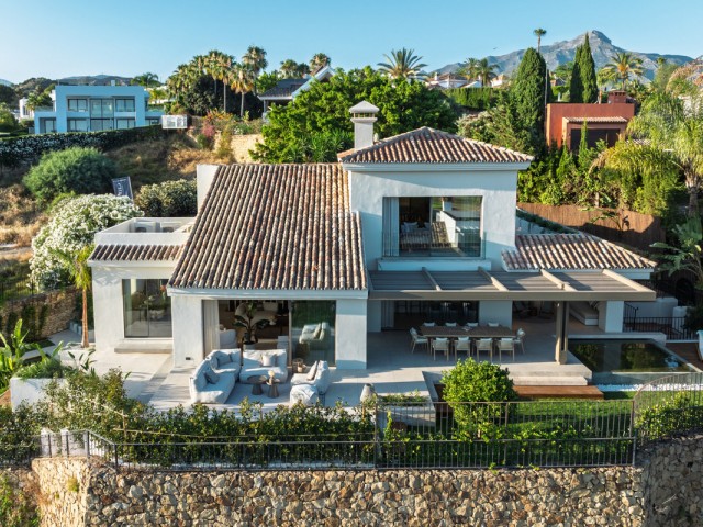 5 Schlafzimmer Villa in Nueva Andalucía