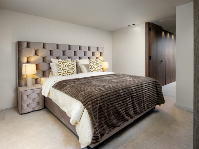 5 Schlafzimmer Villa in Nueva Andalucía