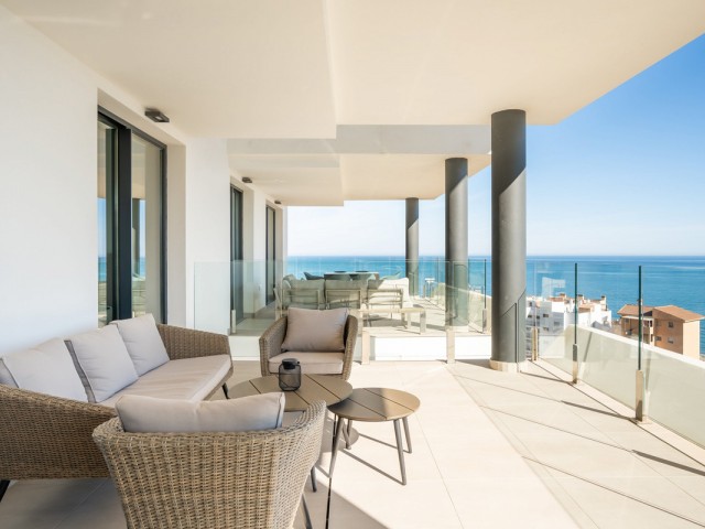 2 Bedrooms Apartment in Fuengirola