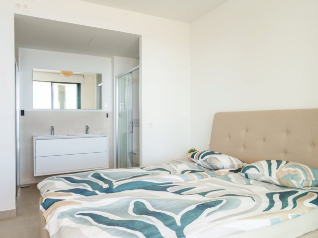 2 Bedrooms Apartment in Fuengirola