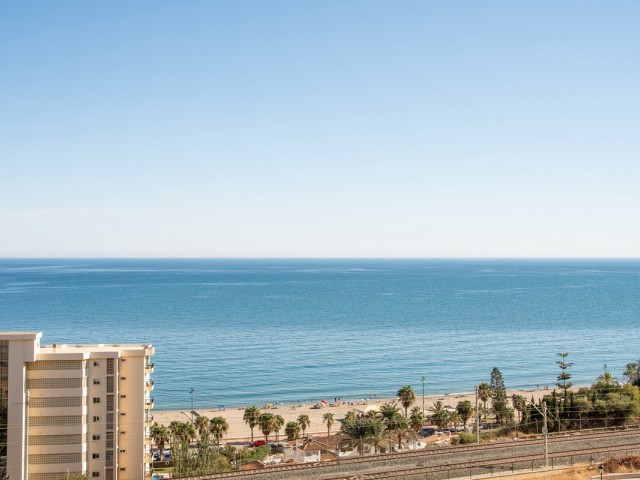 2 Bedrooms Apartment in Fuengirola
