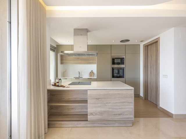 3 Bedrooms Apartment in Benahavís