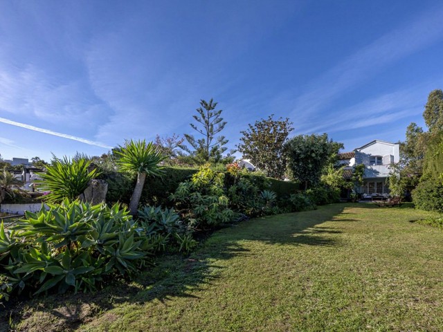 3 Slaapkamer Rijtjeshuis in Guadalmina Alta