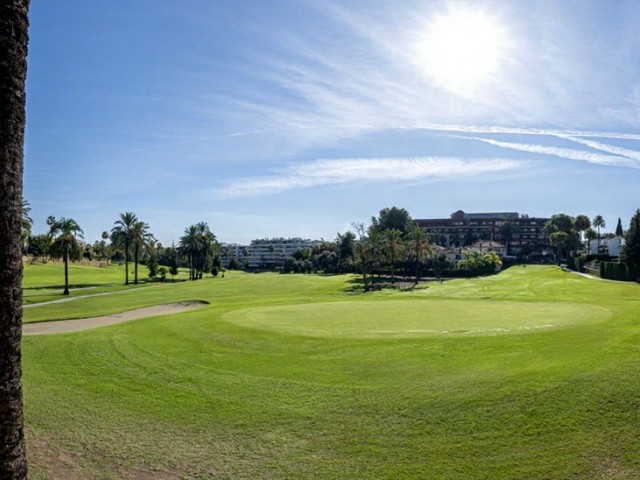 3 Slaapkamer Rijtjeshuis in Guadalmina Alta