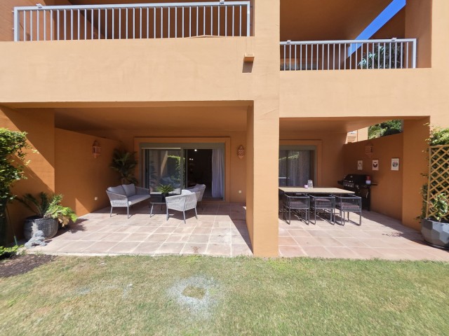 3 Bedrooms Apartment in Estepona