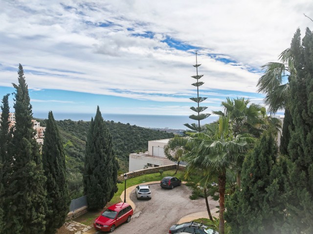 Apartamento con 2 Dormitorios  en Marbella