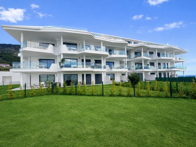 3 Bedrooms Apartment in Fuengirola