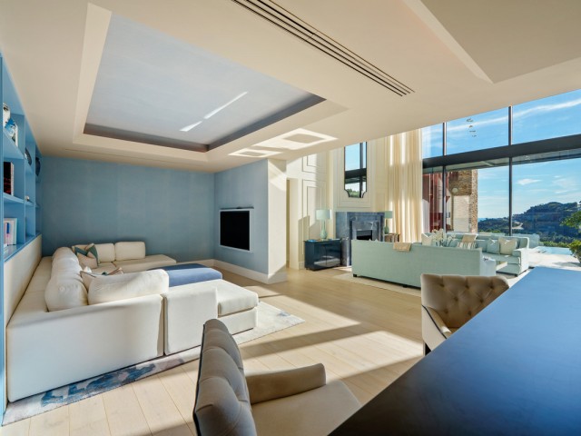 5 Bedrooms Villa in El Madroñal