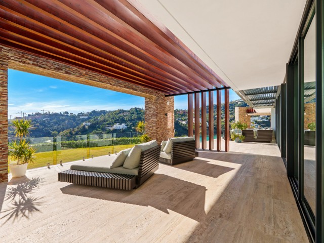 5 Bedrooms Villa in El Madroñal