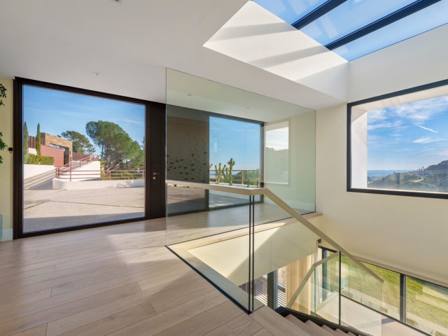 5 Bedrooms Villa in El Madroñal