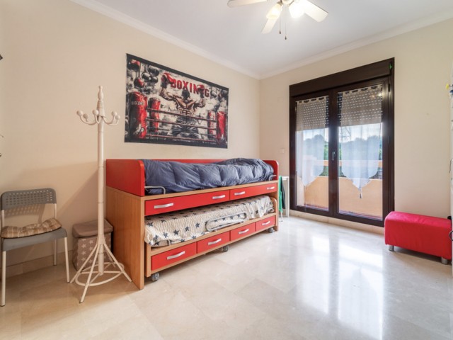 4 Bedrooms Villa in Estepona