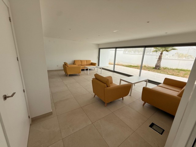 2 Bedrooms Apartment in Estepona