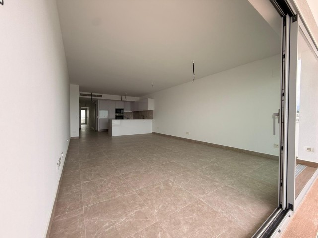 2 Bedrooms Apartment in Estepona