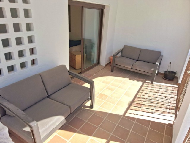 Apartamento con 2 Dormitorios  en La Duquesa