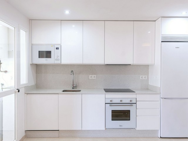 Apartamento con 2 Dormitorios  en La Duquesa