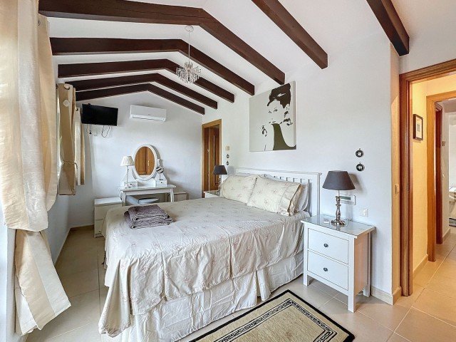 Villa con 3 Dormitorios  en Mijas