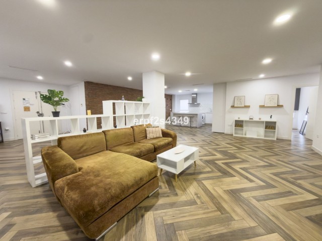 3 Bedrooms Apartment in Málaga Centro