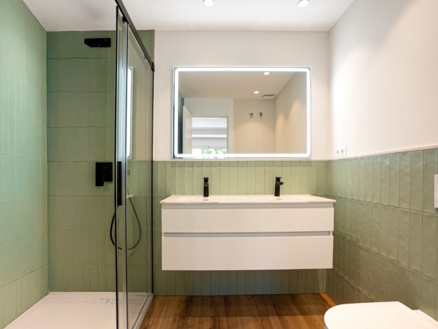 2 Bedrooms Apartment in San Pedro de Alcántara