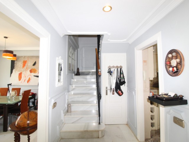 3 Schlafzimmer Reihenhaus in Nueva Andalucía