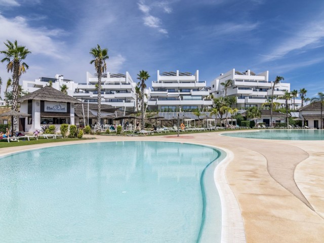 2 Bedrooms Apartment in Estepona