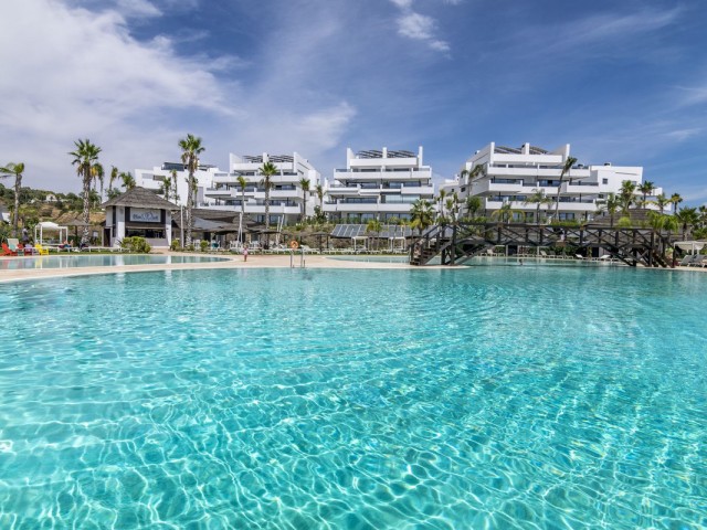 2 Bedrooms Apartment in Estepona