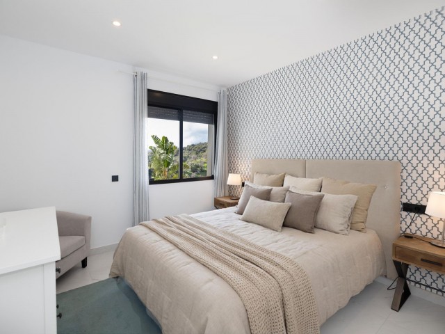 2 Bedrooms Apartment in Estepona